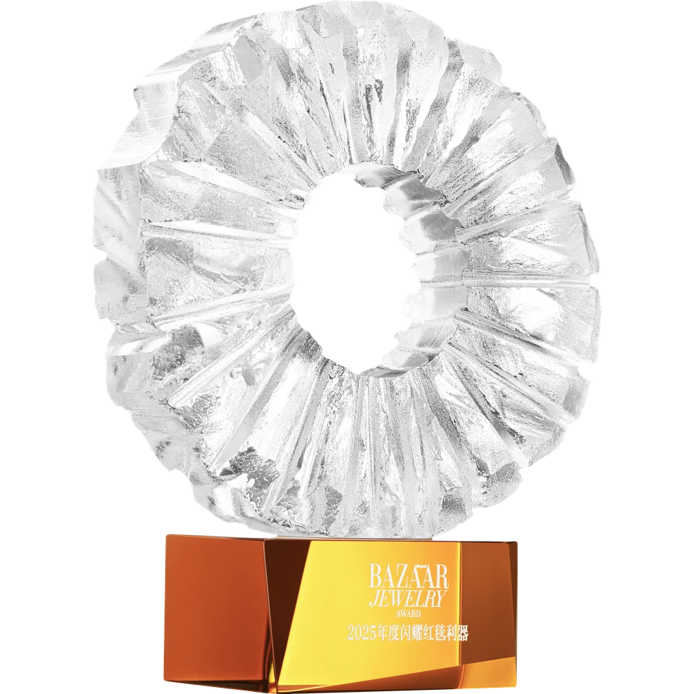 BAZAAR JEWELRY AWARD·年度闪耀红毯利器